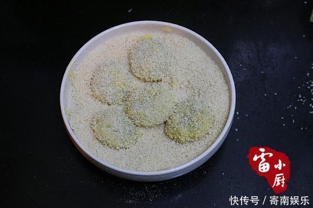 从小就馋这一口，永远吃不腻，一个接一个连吃了15个，好满足