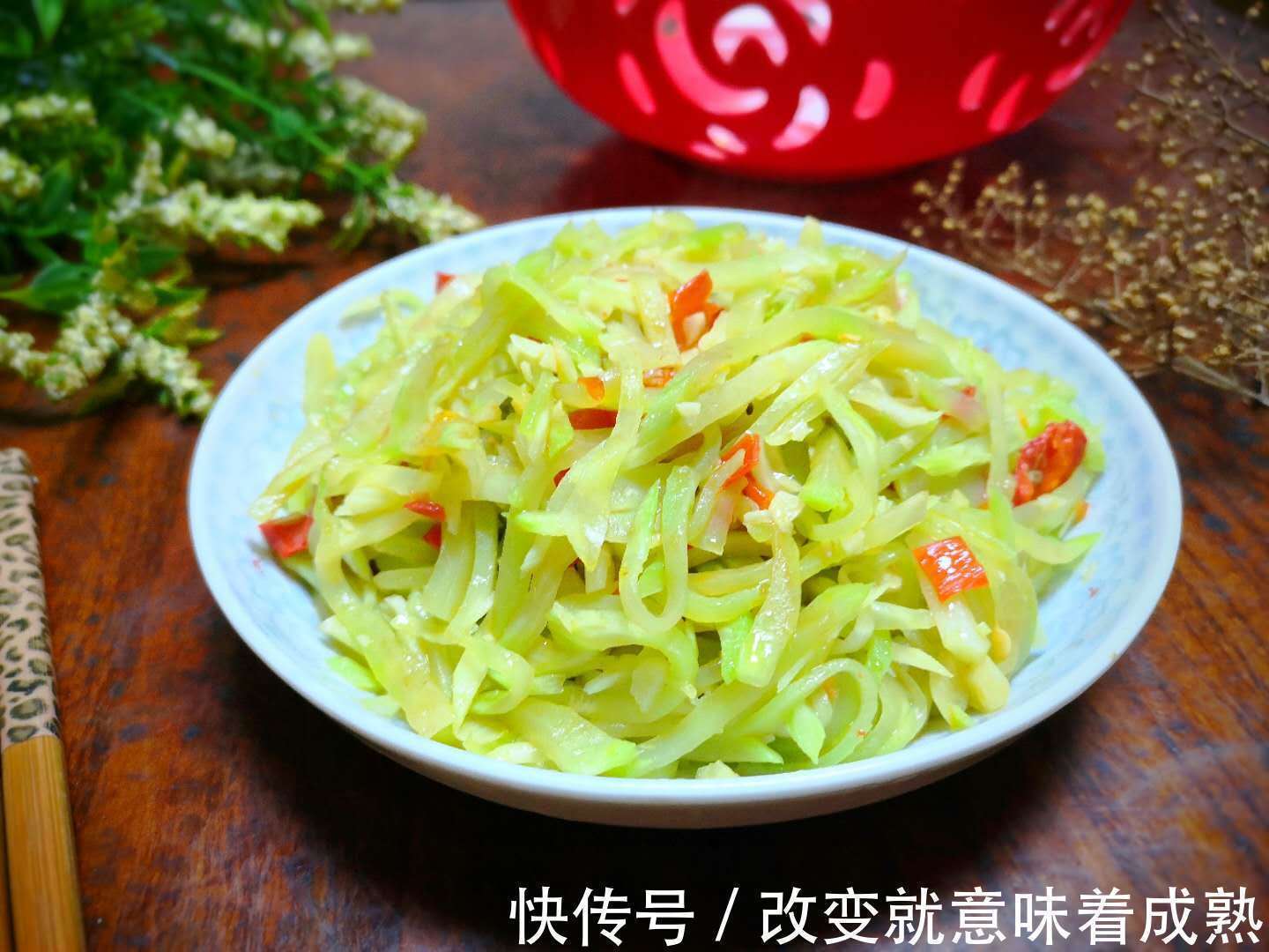 秋天，这菜满满维生素，预防感冒改善睡眠，老人孩子都可以多吃！