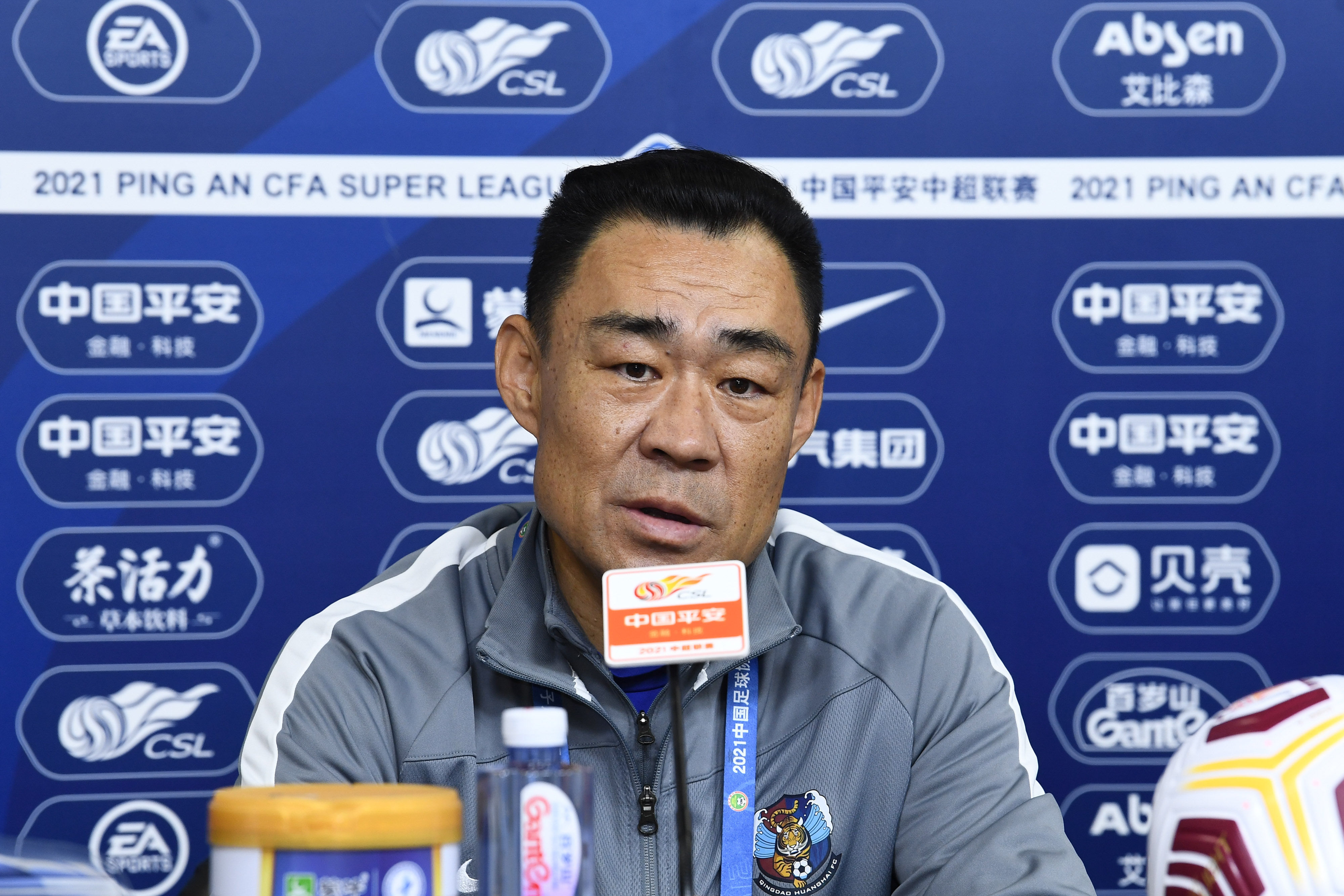 主教練|楊為?。赫{(diào)整好整個(gè)球隊(duì)的精氣神，爭(zhēng)取打好剩余的每場(chǎng)比賽