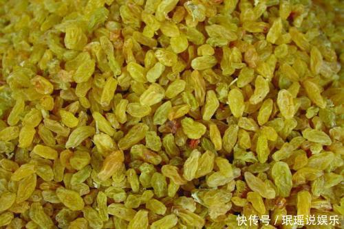 每天吃一把葡萄干有大作用,连续吃7天,好处找上门!