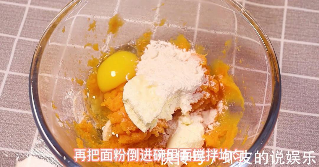 红薯别烤着吃了,比蛋糕好吃百倍,补钙又补脑,宝宝吃光了