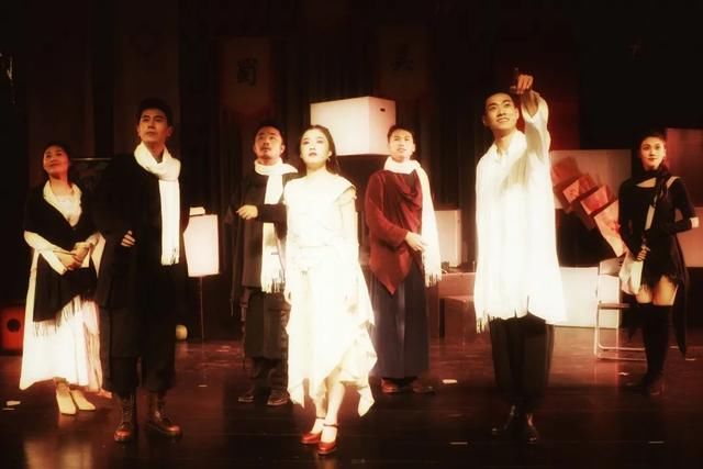 心态要放松！无敌爆笑喜剧《名字没想好》帮你宣泄内心抑郁情感