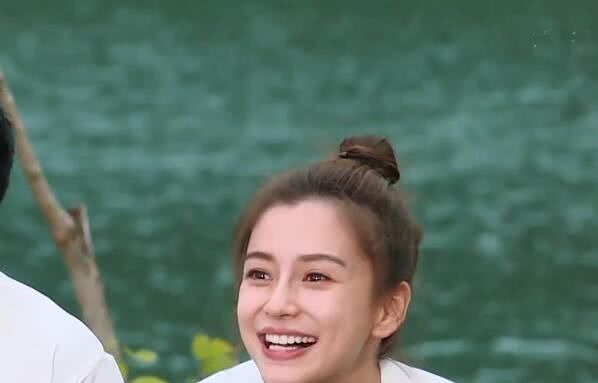 跑男团集体在脸上涂泥,有谁注意看baby的脸女明星最后的体面