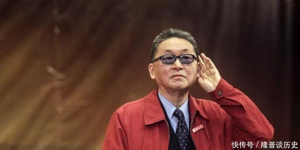 金庸|王朔和李敖,都批评过金庸武侠,为何金庸只回应了王朔?