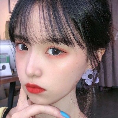 素颜也好看的女生都有这“3个特征”，有两个就算，你中招了几个？