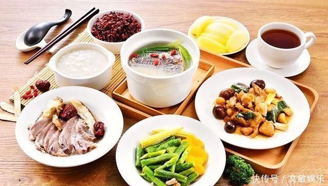 产后奶水少，你还在喝各种催乳汤这几个方法更管用