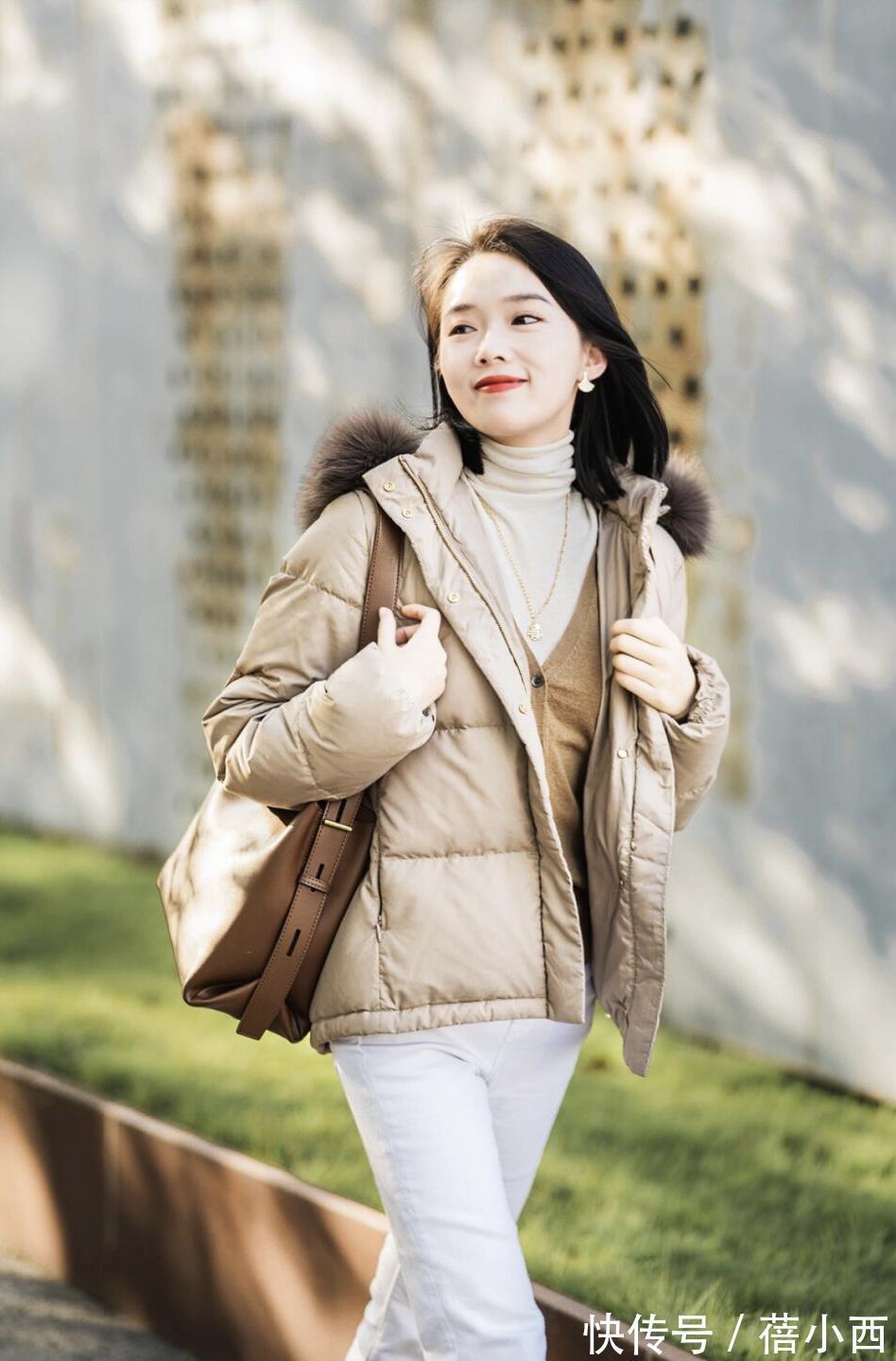 钻风|能照搬的“羽绒服”穿搭来了,搭配牛仔裤、半身裙,简约又时髦