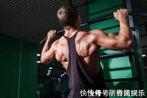 关节|如何用引体向上增强背部泵感,5个雷区不要进入,帮你提高效果