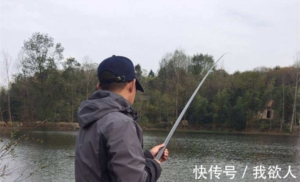 入冬后深水藏着大鲫鱼,冬季钓深钓远,试试这种更给力的钓法!