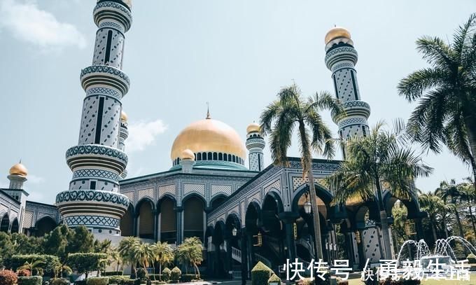 清真寺|文莱最奢华的清真寺，由45公斤黄金建成，是旅游打卡必去之地