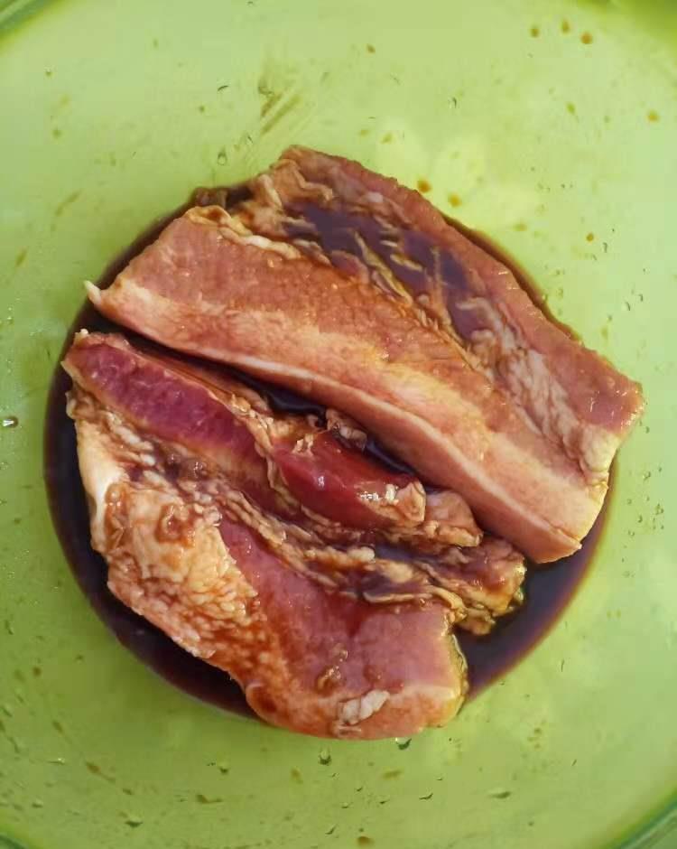 健康|不用烤箱不用叉烧酱的叉烧肉,比买的好吃百倍,而且更健康,解馋