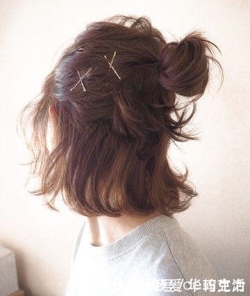 头发总是一陈不变?3款简单却华丽的日系绑发!上班、宴会都可以