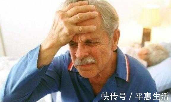 血管|50岁后,有四个习惯的人最易发生脑梗,三个信号能抓住一个就很好