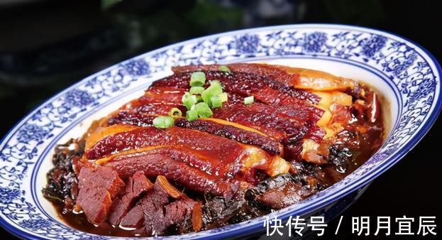 水煮鱼|这4道家常菜,容易堵塞血管,医生提醒:血脂高的人,尽量少碰