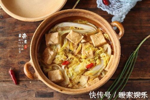 此菜省钱又好吃,端上桌就吃光,亲民美食一锅烩,老人孩子该多吃