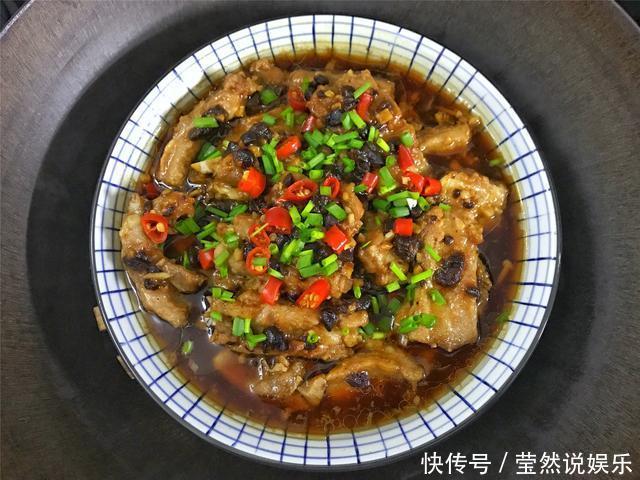 排骨不煮不炖不炸,教你秘制做法,嫩滑多汁入味,好吃不上火