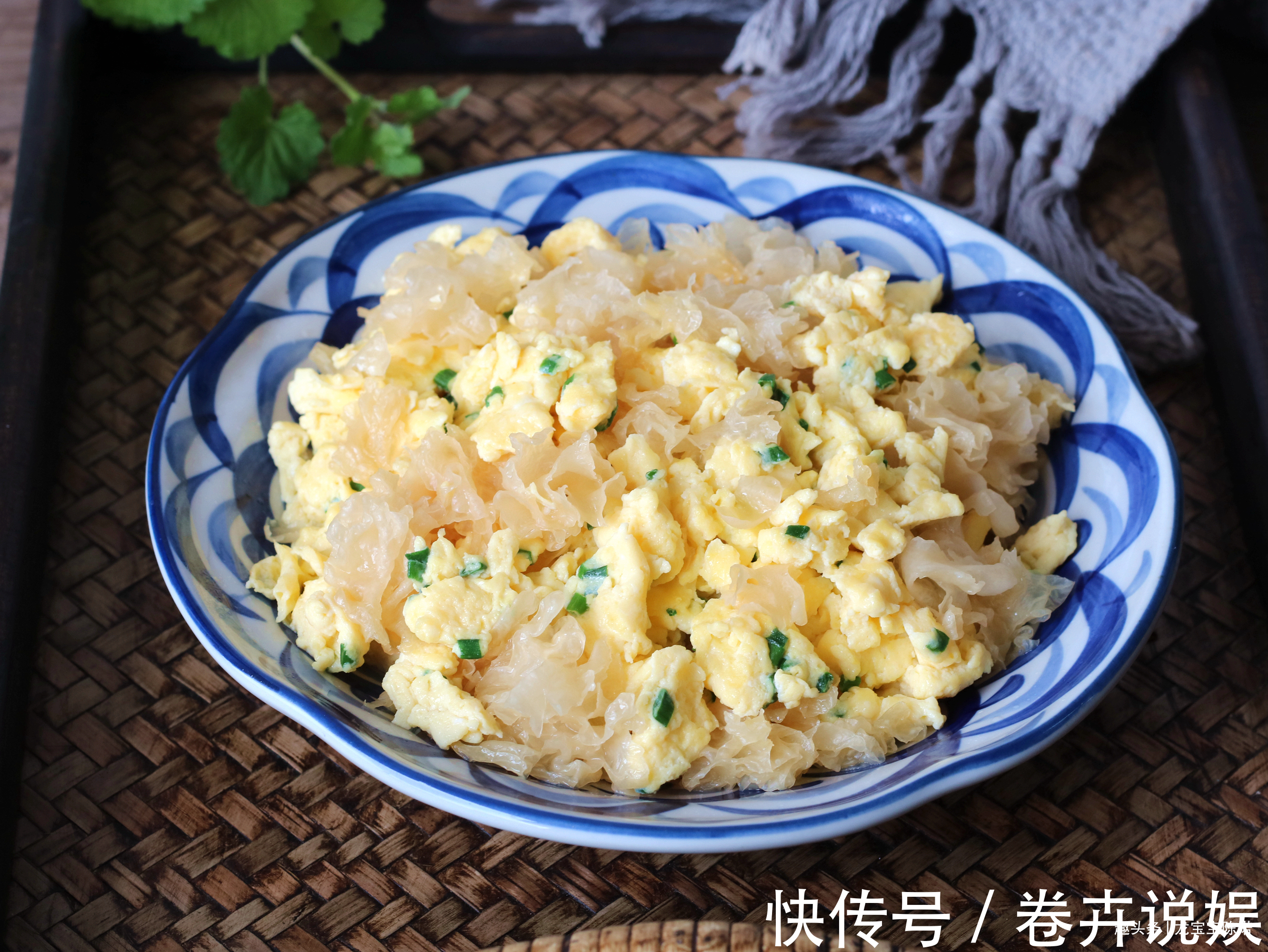 素燕窝|女人过了30岁,这食材建议每周吃2次,清肠润肤不显老