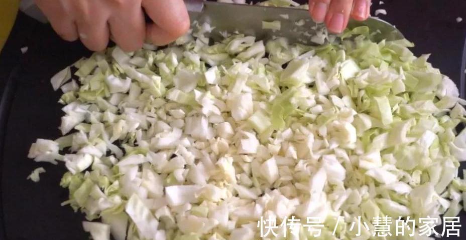 你有包菜吗？这个大饼一定要试试，上桌秒光盘