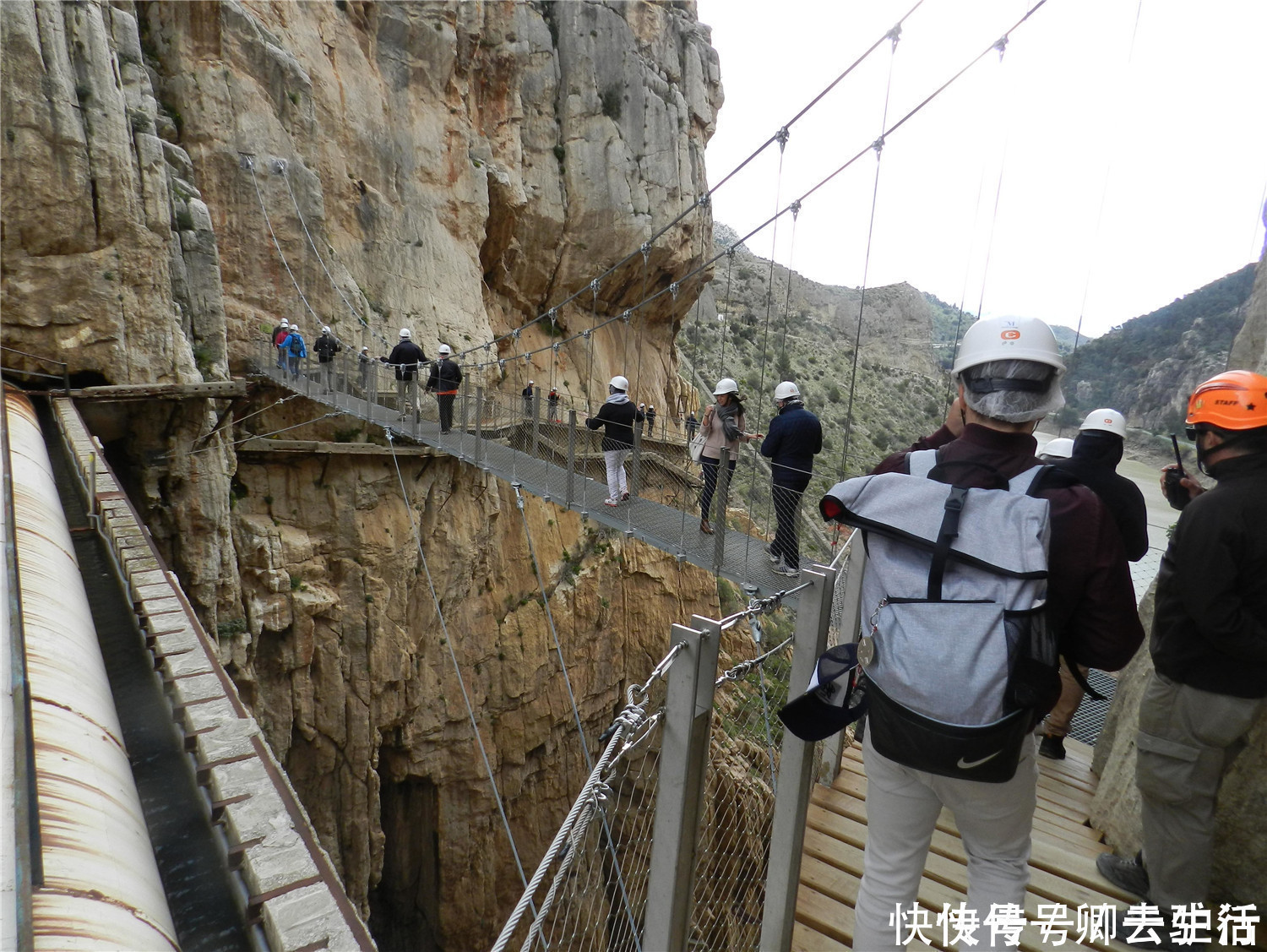 最危险的步道，5名游客失足坠崖死亡，华山栈道小巫见大巫