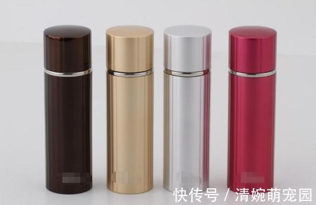 热水|央视曝光“夺命保温杯”，热水倒进变毒水出来，父母要提高警惕