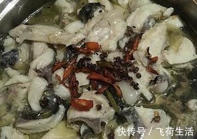 酸菜|鲜嫩入味美味飘香，汤汁酸爽孩子爱吃，隔三差五做给孩子吃身体好