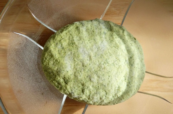 菠菜泥|开春,这菜要给孩子多吃,帮助长个子,精力十足,学习更起劲