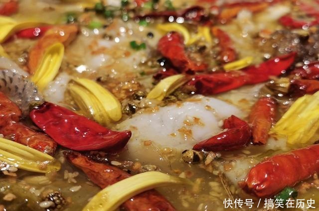 久仰的太二酸菜鱼,今天终于如愿一试,味道如何自有评定