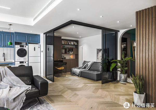 空间|35岁小哥高质量独居生活:喜欢开放设计,两室改一居,就是要自由