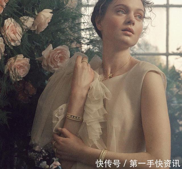 这些时下热门的奢侈品品牌,招牌手镯款式,值得你好好看看