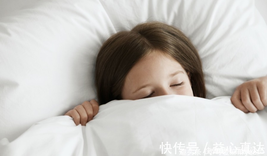 研究发现|研究发现:孩子从小跟谁睡,会影响他将来的性格,家长别不当回事