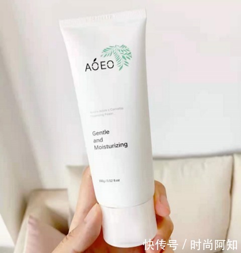 货架|超市藏在货架底精品洗面奶,不仅便宜关键效果好,导购都不会告诉你