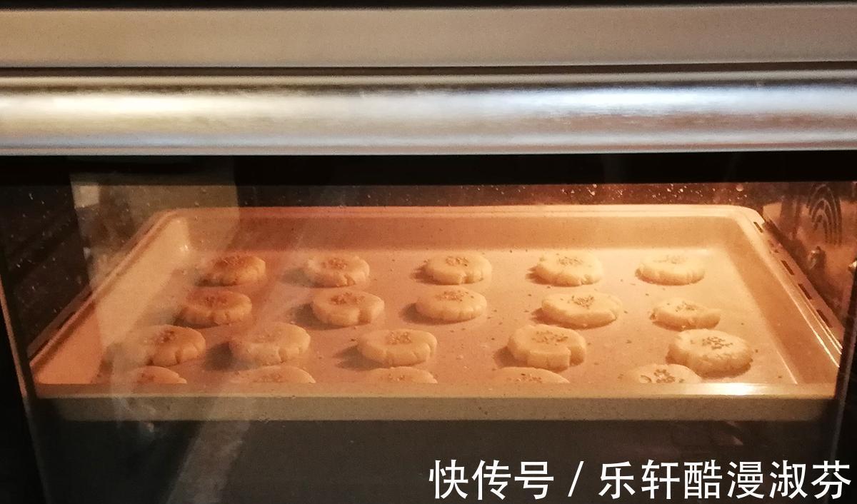 小桃酥|我家吃桃酥从来不买，一直都是自己做，又香又酥