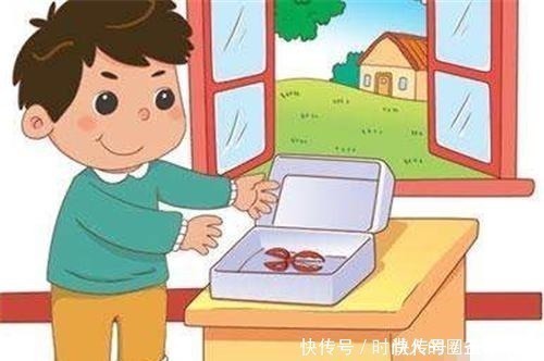 父母|一家四口的“睡姿”火了,网友调侃父母才是真爱,孩子只是意外