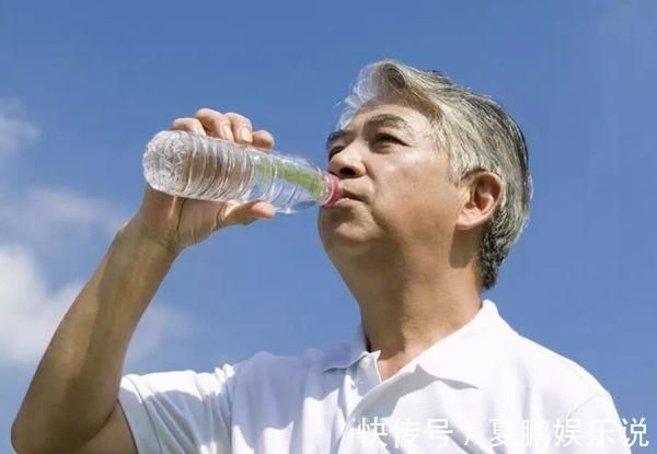 食物|6种食物专克高血脂,每天换着吃,轻松降血脂,让血管更干净