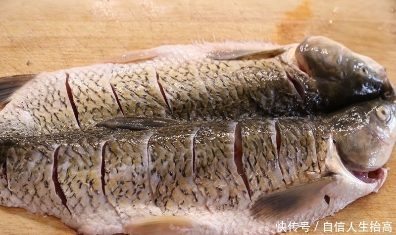 天热,来一道重口味开胃大菜,配上小酒,太解馋了,九分正宗做法