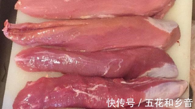 买猪肉遇到这4个部位别手软,是最好吃的肉,别被识货的人抢走了!