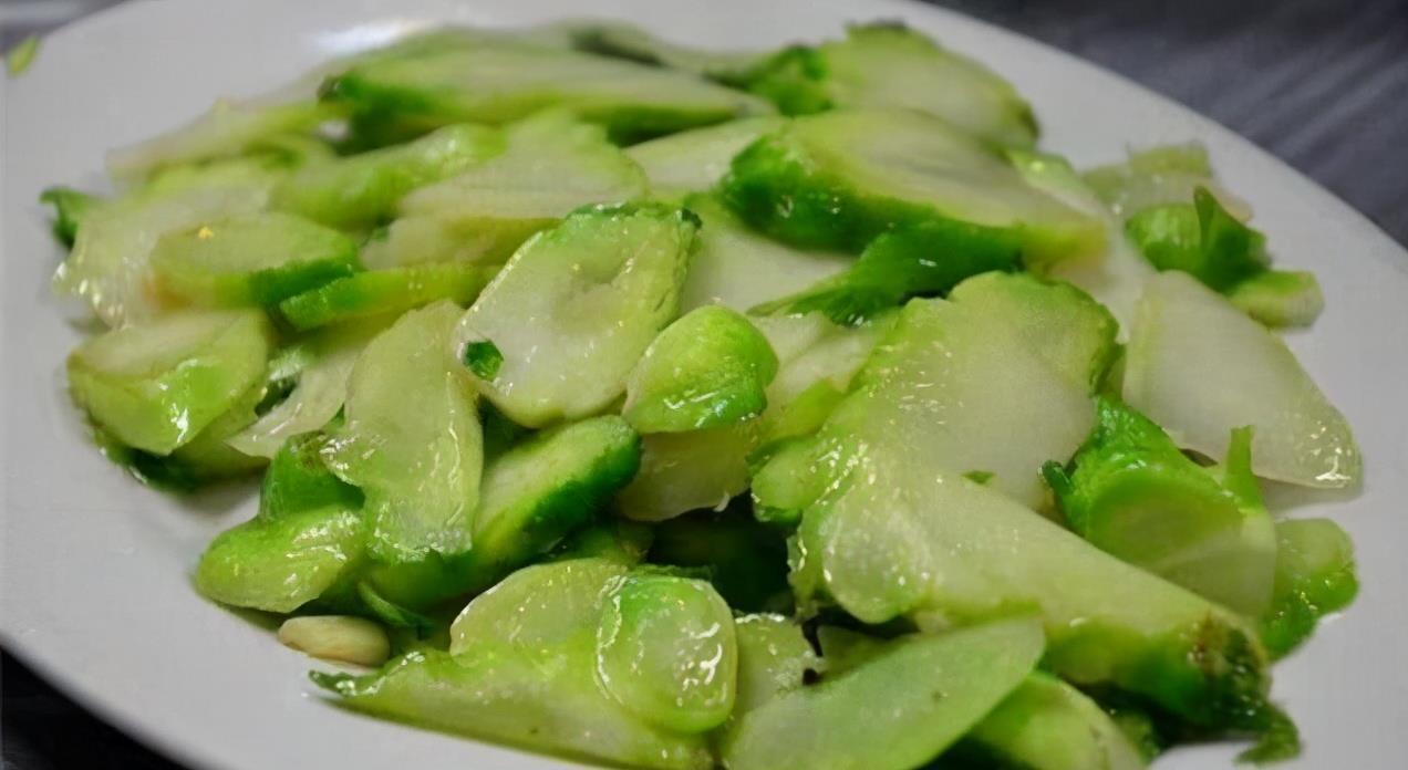 食物|女性到了中年推荐常吃3种食物,排毒降火,滋养皮肤,好喝又营养