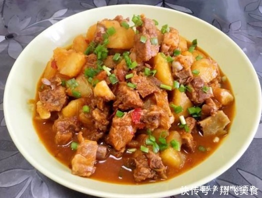 简单上手的一道家常菜,营养解馋,美味爽口,上桌抢着吃