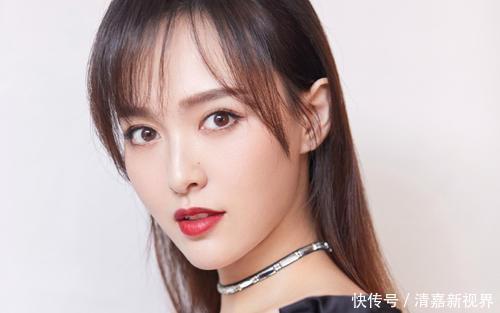 女人不管脸大不大,披头发谨记4点,直男都会多看两眼