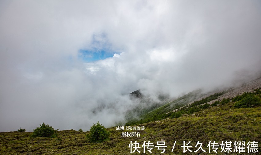 日出|雨中登太白山，见识到最美的秦岭风光：日落、日出、云海