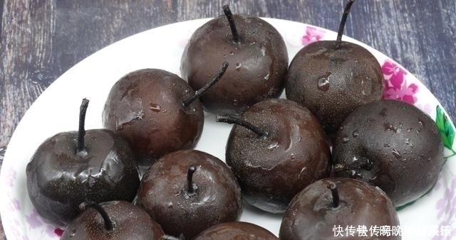 东北大哥路边卖它,8元1斤,无人识货,我全买下过年吃最好