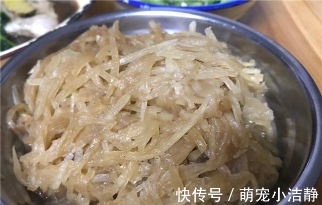 荤素|周末同事来家里做客，八旬外婆下厨做一桌菜，荤素搭配倍有面子！