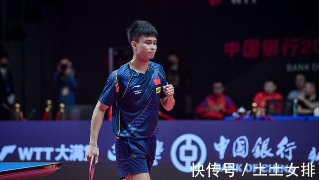 王楚钦|3:0!国乒连赢五场一局未失,周启豪晋级后约战前世界第一