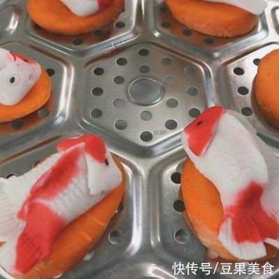 这道锦鲤蒸饺，汤汁都要舔干净