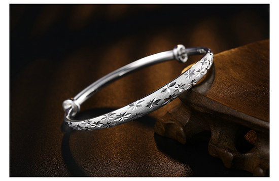 银饰|银饰变黑是身体在排毒?无稽之谈!