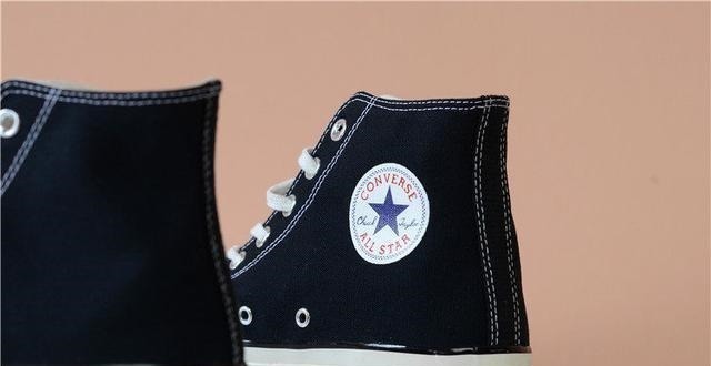 真假 怎么分辨匡威的真假原来都看着几个地方,匡威粉丝收藏了!