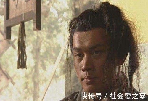 武松$柴进为什么用洪教头试探林冲武功而不去试探武松的武功?