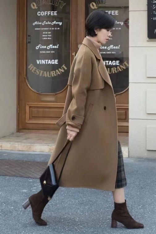 高跟鞋|不管20岁还是40岁,穿大衣少配打底裤,俗气还显老