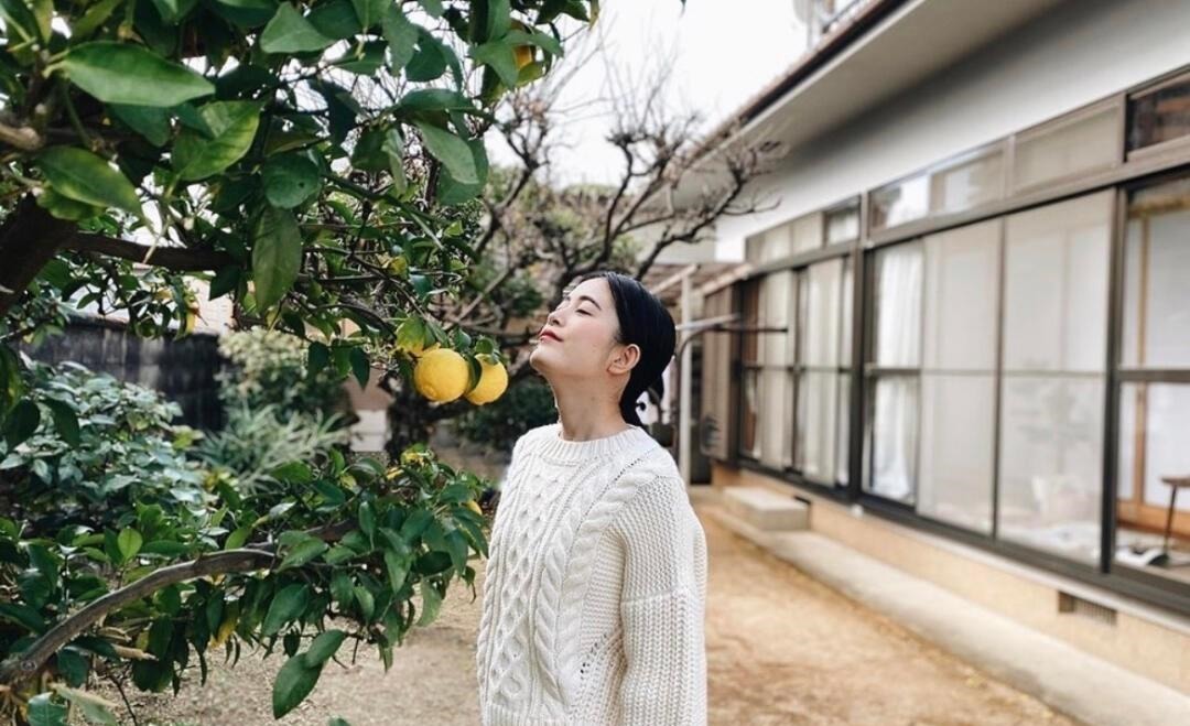 单身公寓|日本小姐姐30㎡单身公寓，房子小是其次，但生活必定要有小院子