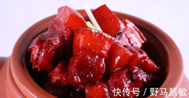 五花肉|做红烧肉,记住“整焯、2炒、加3水”,肉块肥而不腻,入口即化